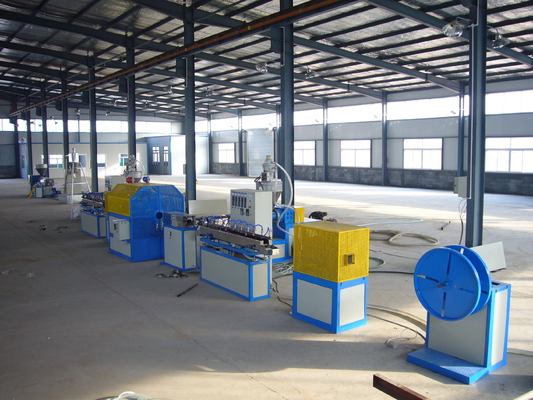 acheter Machine d'extrusion de tuyaux en PVC à tuyau de jardin transparent doux SJ75/28 ligne de production online manufacture