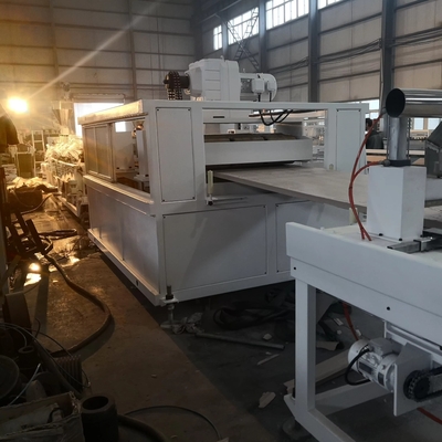 acheter WPC Door Production Line/ PVC Wood and Plastic Composite Door Panel Production Making Machine /WPC Door Extrusion Line Supplier online manufacture