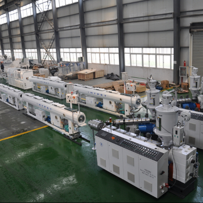 acheter Perfect Performance Good Technology Making Plastic Single or Three Layers PE PPR Pipe Making Extruder Machine PPR Pipe Extruder online manufacture