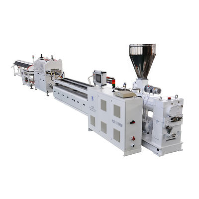 acheter Machine d'extrusion de profil d'UPVC/profil de porte et de fenêtre de PVC faisant la machine online manufacture