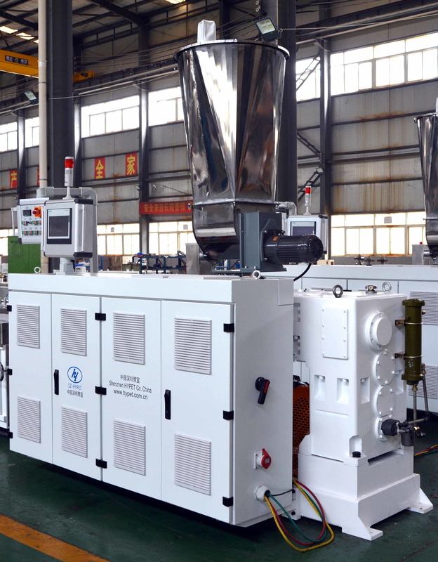 ZS65/132 Machine à extruder à double vis conique pour ligne de production de profilés extérieurs en WPC