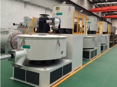 SRL Vertical PVC mixeur à chaud/froid mélangeur à grande vitesse usinage 300/600L pour produit en PVC et granulés à haute charge