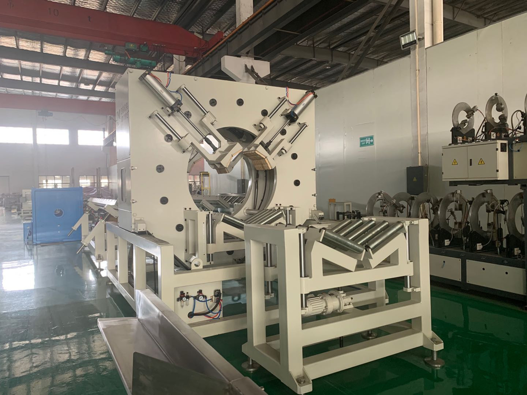 400 mm -1000 mm Plastique HDPE PE tuyaux Machines de fabrication ligne de production avec une grande extrudeuse à vis unique SJ150/38 moteur 400kW Et la sortie 1400kg/h