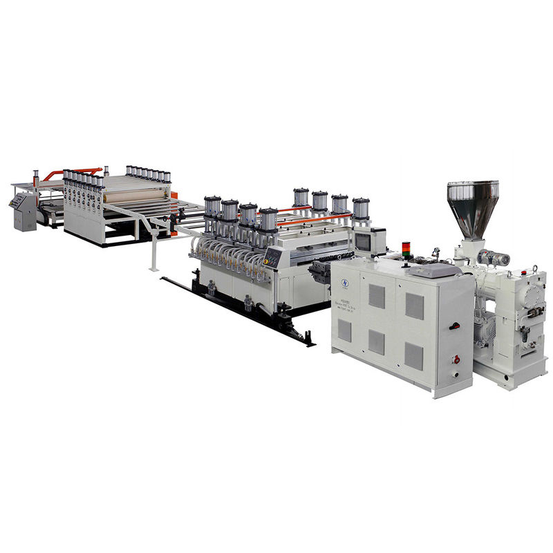 Le PVC écument conseil de Max Width 1220/Wpc de machine d'extrusion de conseil faisant la machine 400kg/H