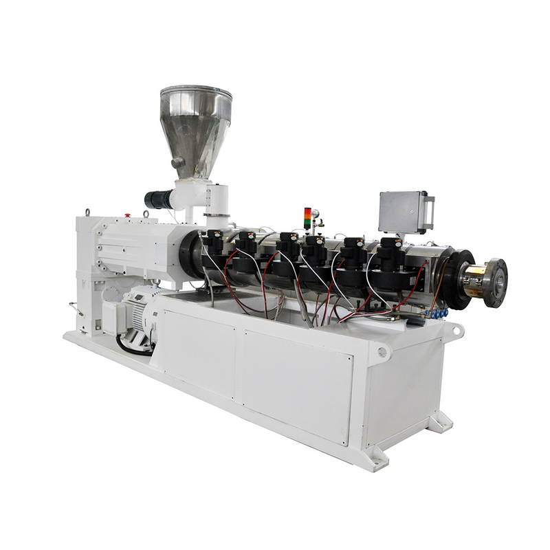 ZS95/188 extrudeuse à double vis conique ligne de profilage de tubes en PVC avec logiciel d'écran tactile Siemens